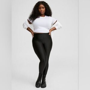 ⚡⚡🆕 🎃 💀 Torrid Liquid Leggings size 3x NEW w/o tags